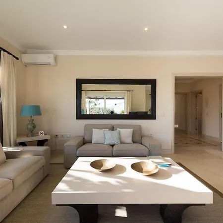 Puerto Del Carmen Sleeps 6 Pool Air Con Wifi Вилла
