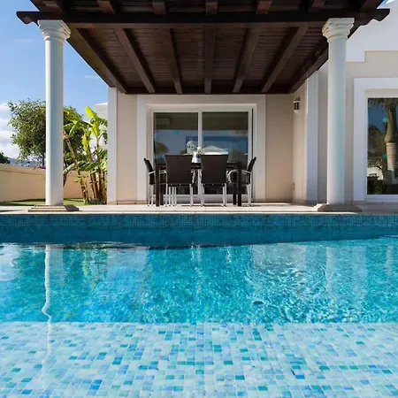 Villa Puerto Del Carmen Sleeps 6 Pool Air Con Wifi